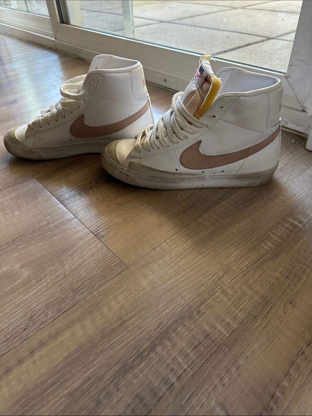Nike Kids White High-Top Sneakers with Tan Swoosh and Yellow Tongue